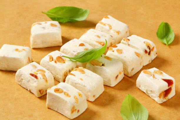 گز نوقای تبریز با کیفیت بالا و بافت نرم